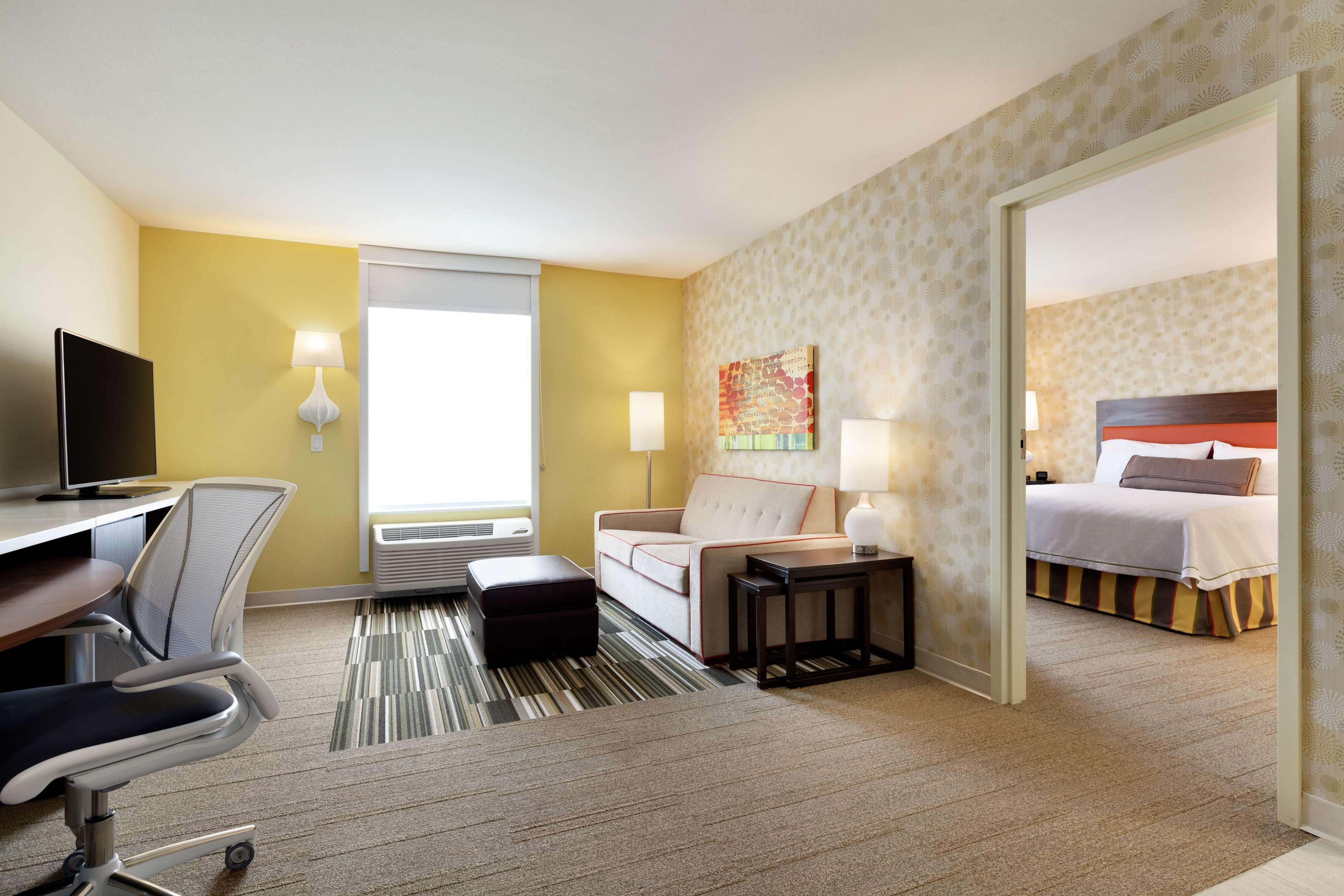 Home2 Suites By Hilton Seattle Airport Тукуила Екстериор снимка