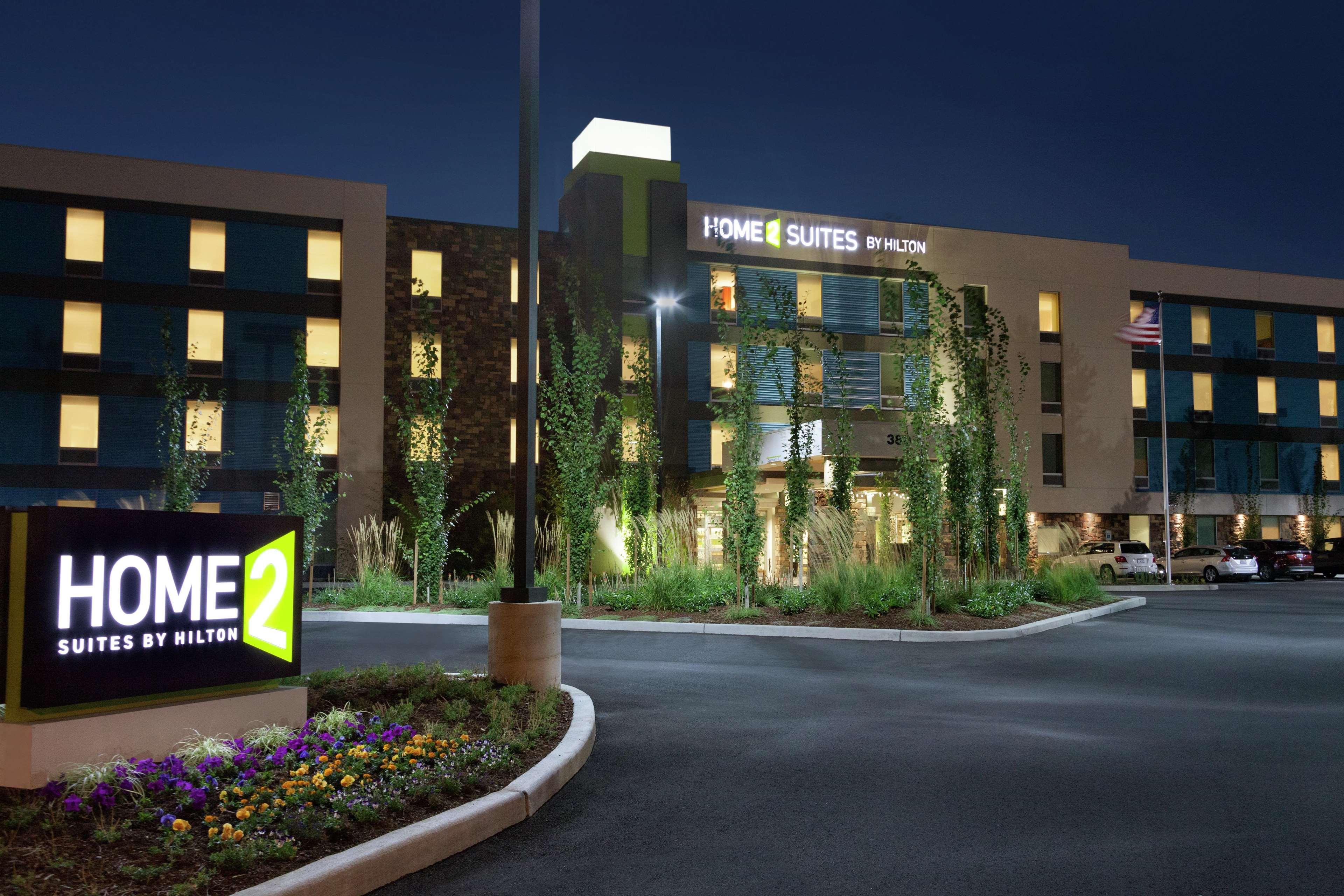 Home2 Suites By Hilton Seattle Airport Тукуила Екстериор снимка