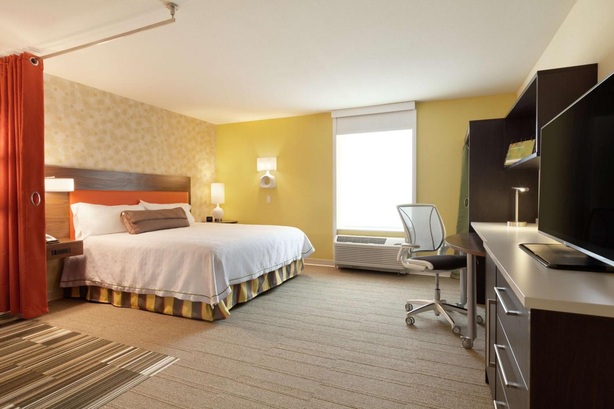 Home2 Suites By Hilton Seattle Airport Тукуила Екстериор снимка