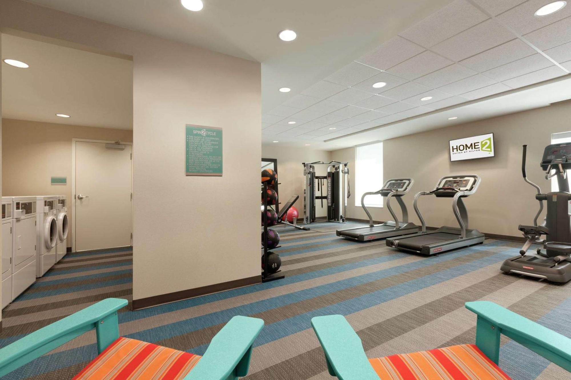 Home2 Suites By Hilton Seattle Airport Тукуила Екстериор снимка